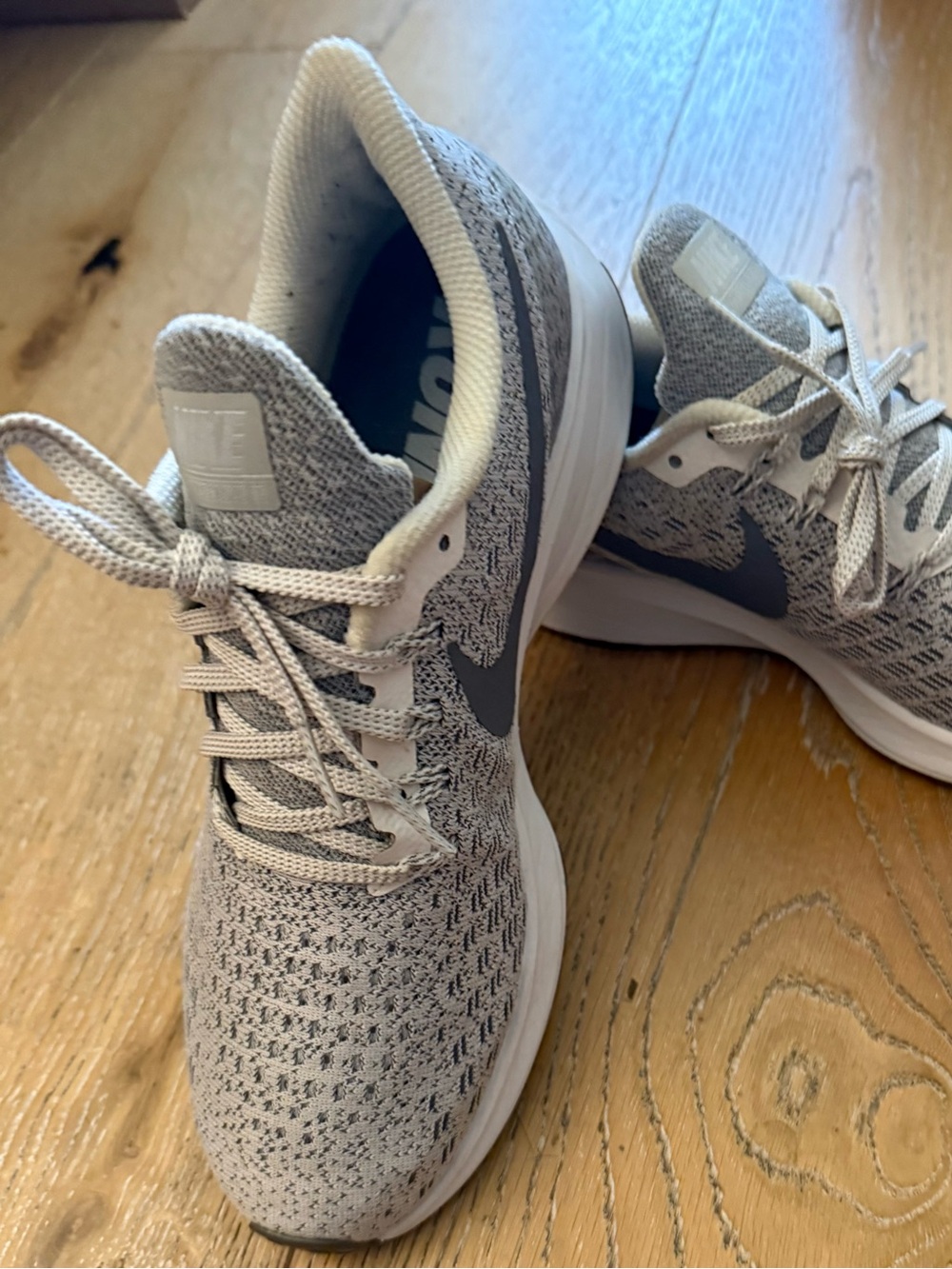Women’s Nike Zoom Pegasus Running Shoes